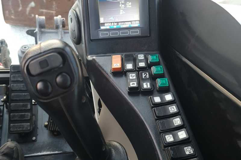 OmecoHub - Immagine TAKEUCHI TB295W